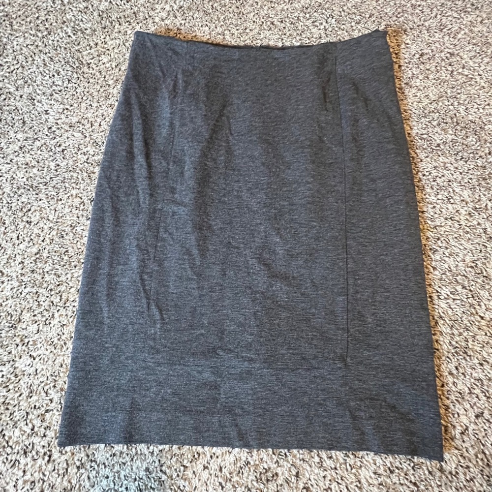 Cabi Charcoal Gray Heather Ponte Pencil Skirt Style 550 Womens Size 16 Workwear